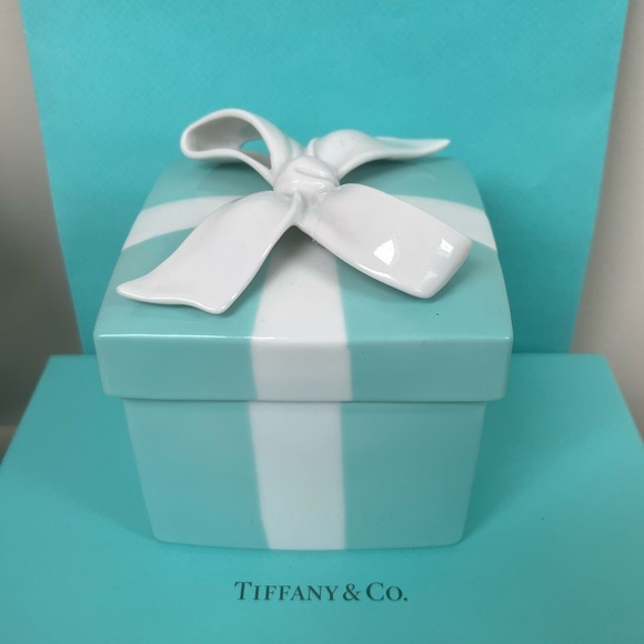 🔴Authentic TIFFANY & CO Large Blue Enamel Trinket Box🔴 - Picture 11 of 12